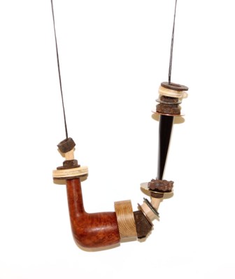 Day 22. Ceci n'est pas une pipe. Upcycled wood, metal, plastic. © Blandine Hallé 2015